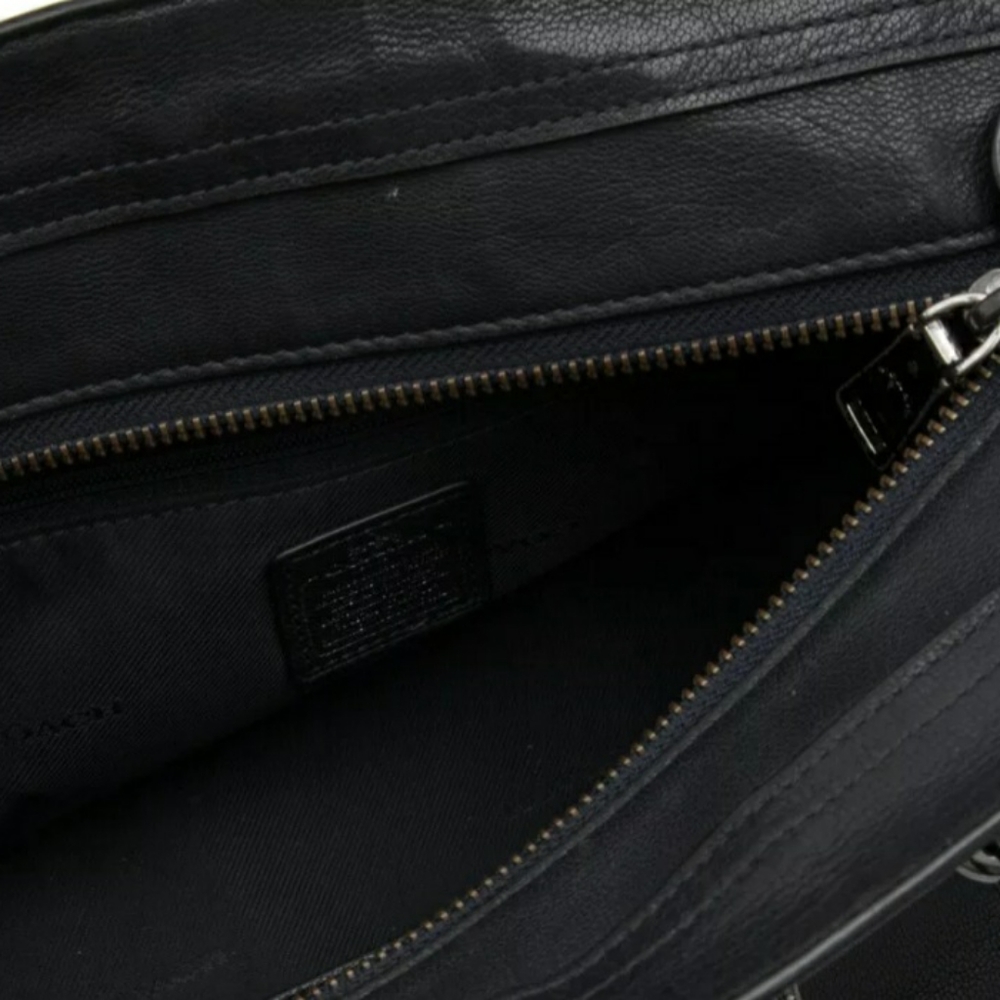 Coach Swagger Handbag - Picture 2 of 6